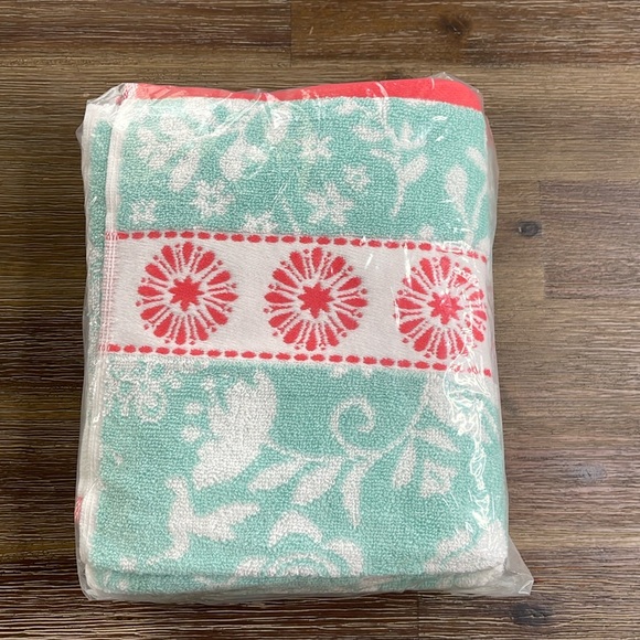 Pioneer Woman Mazie Hand Towel (Set of 4, Mint Green) - Picture 1 of 4